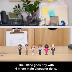 Polly Pocket X The Office Best Boss Mug Compact, Dunder Mifflin Character Set Collectible Toy