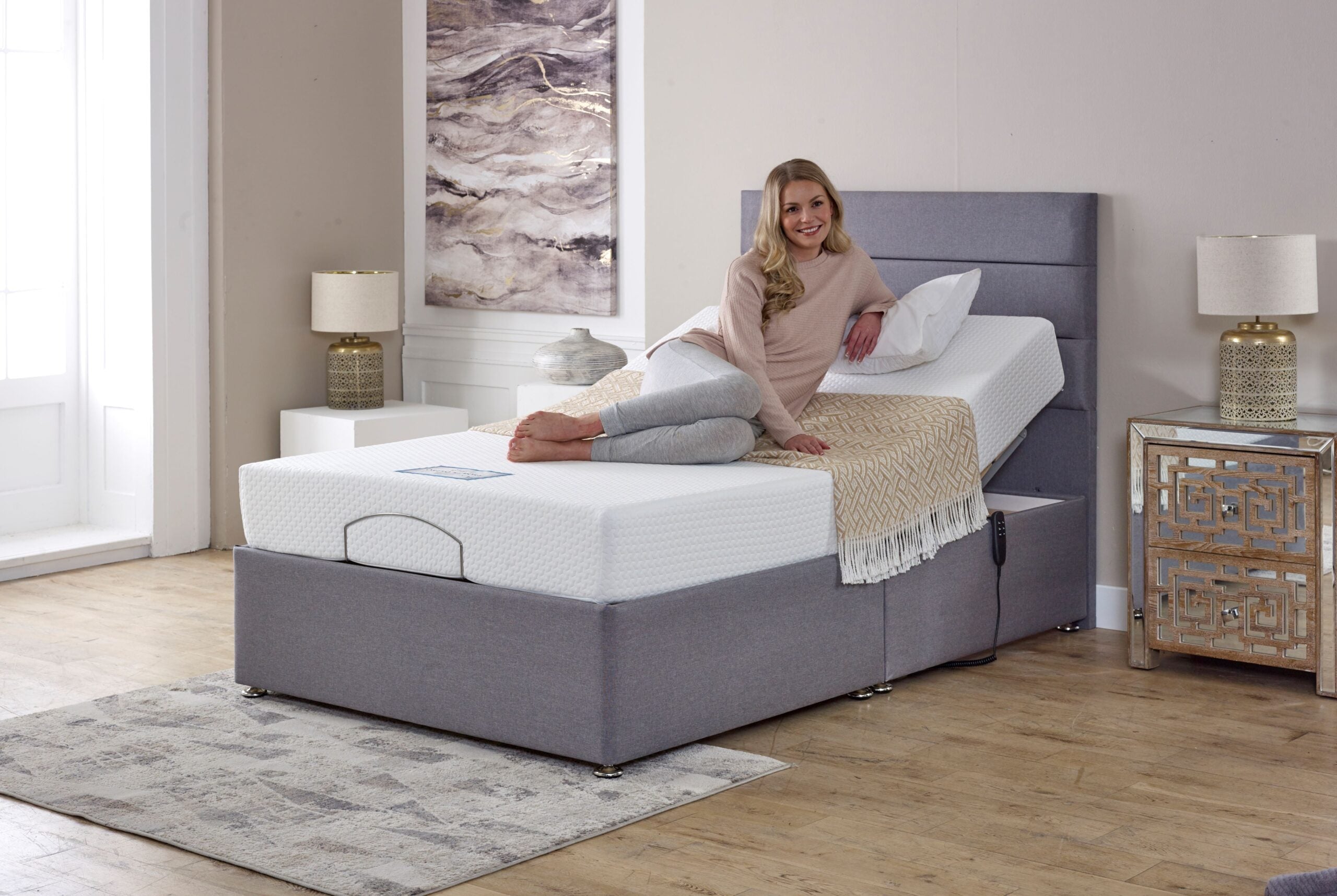 Backcare Firm Electric Adjustable Set – Lifestyle Base