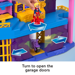 Imaginext DC Super Friends Batgirl Hero Hideout Playset With 2 Figures & 5 Play Pieces