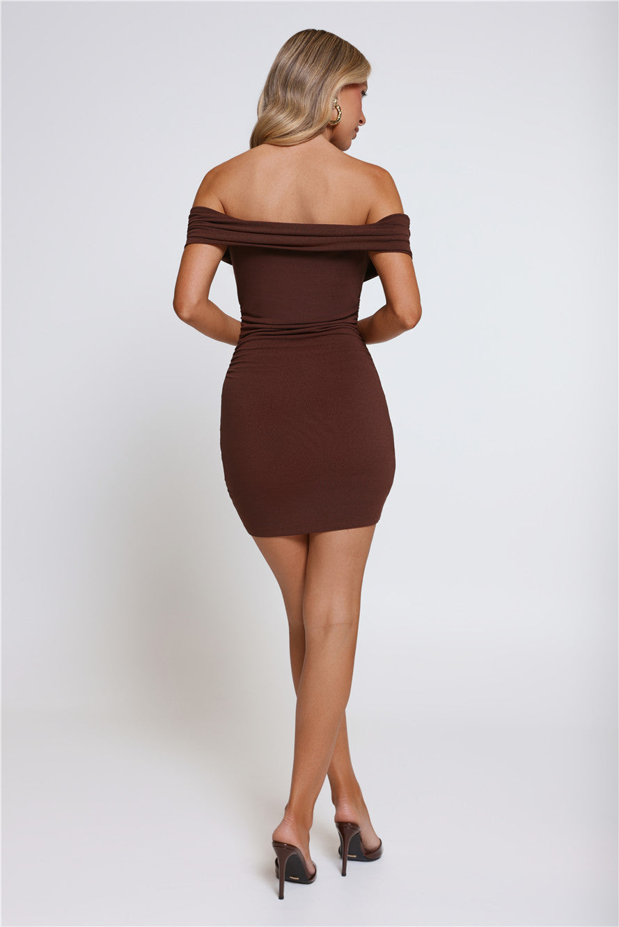 Everyday Guest Off Shoulder Mini Dress Chocolate