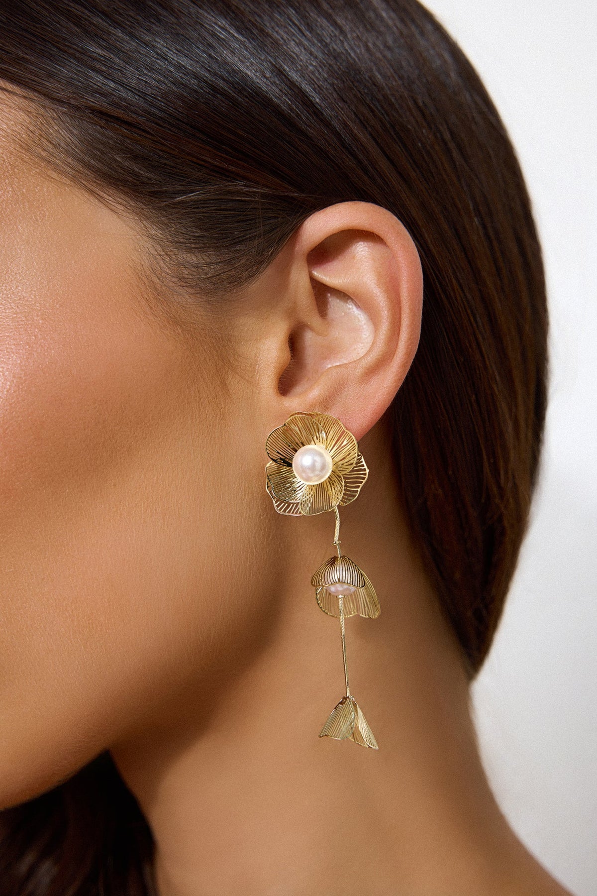 Nectar Earrings Gold