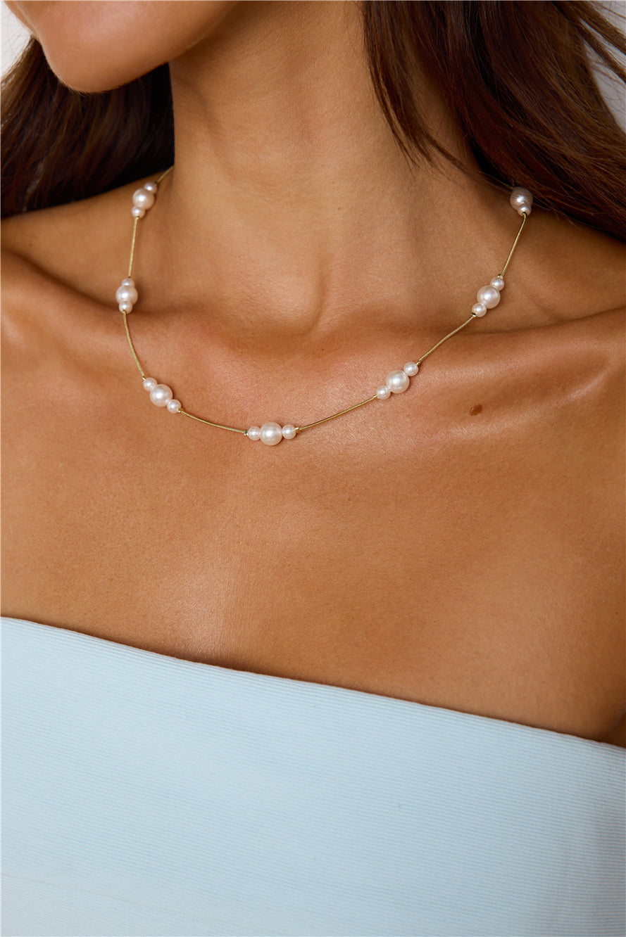 Precious Pearl Necklace Gold
