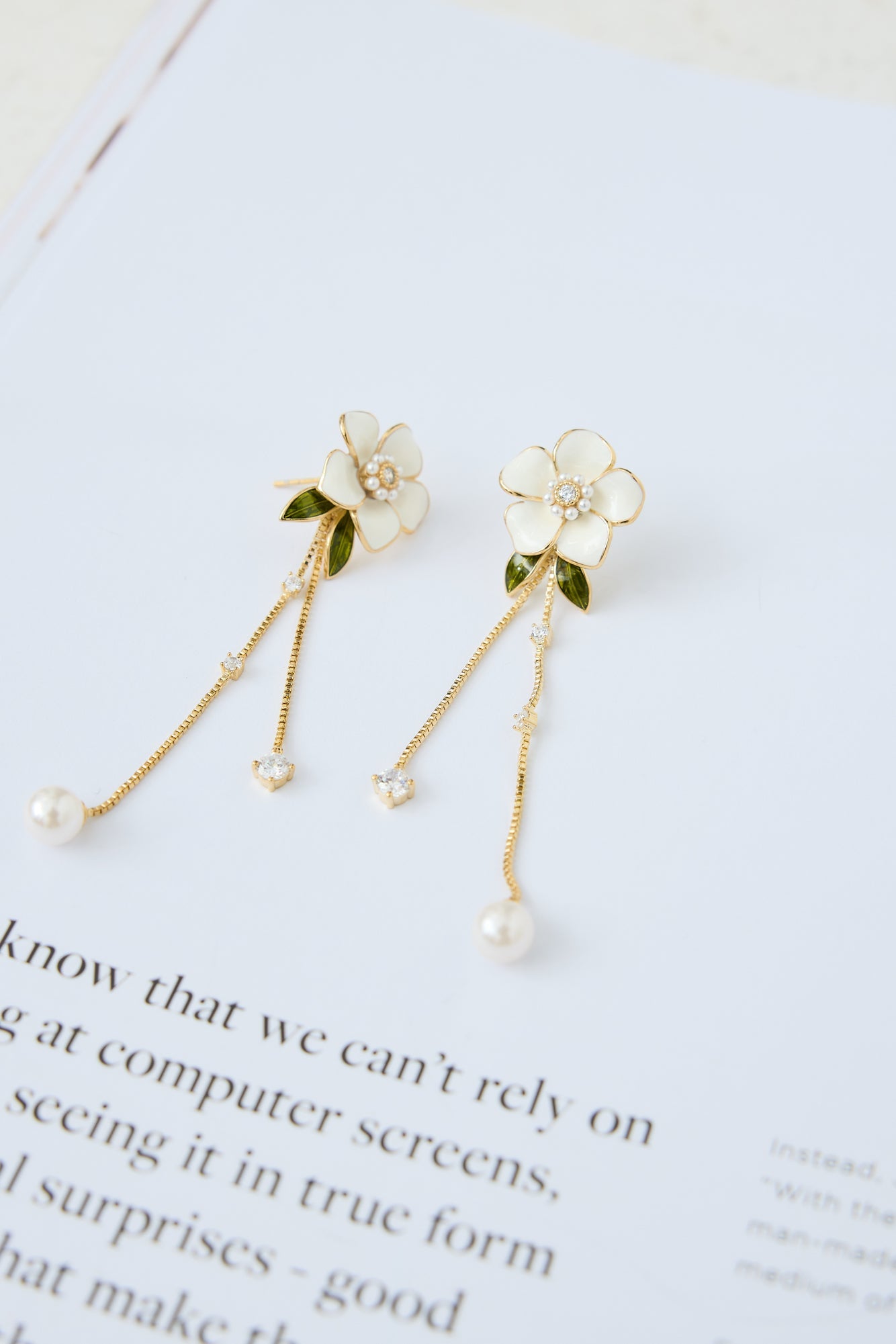 Tropical Island Earrings Gold