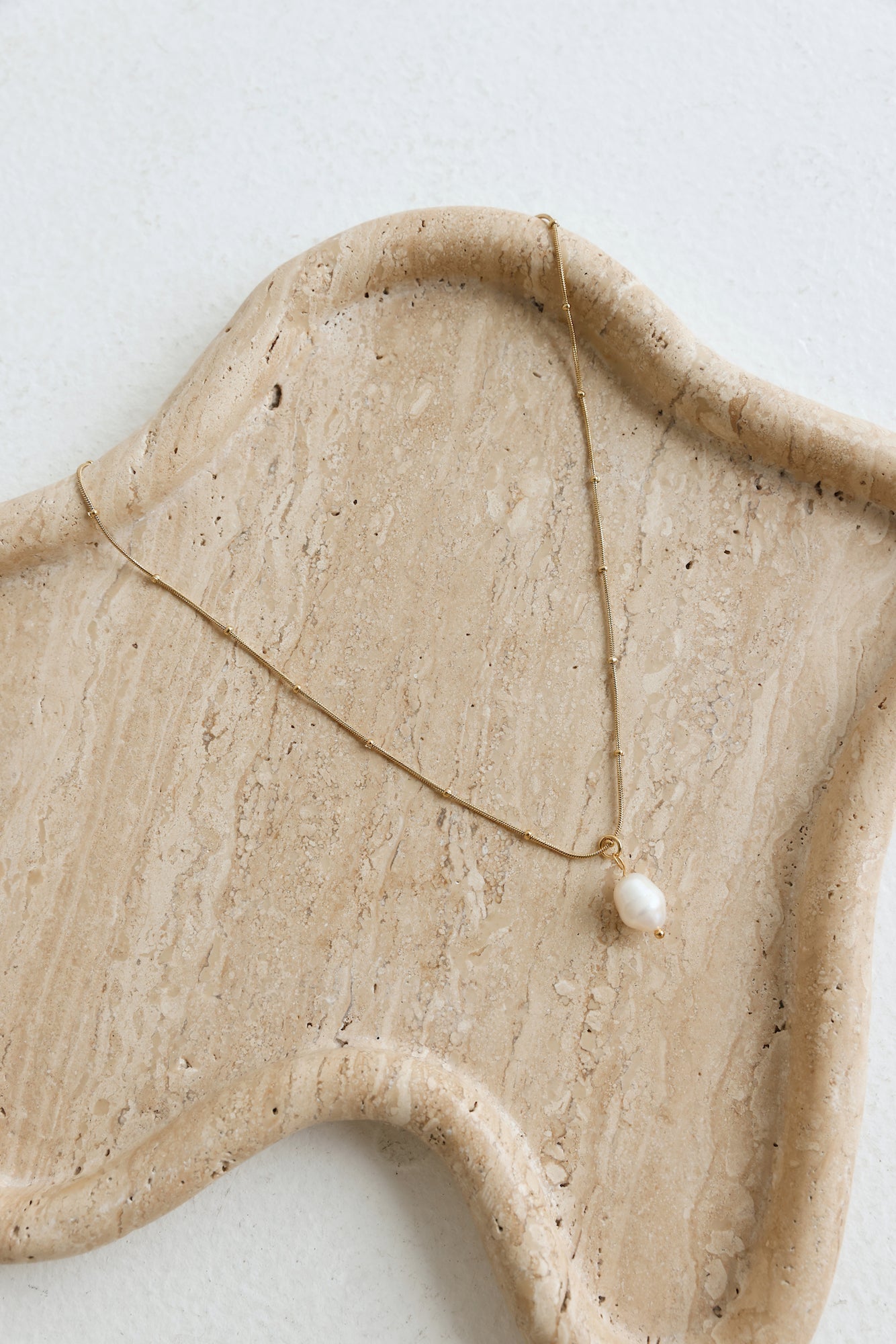 Sea Glow Necklace Gold