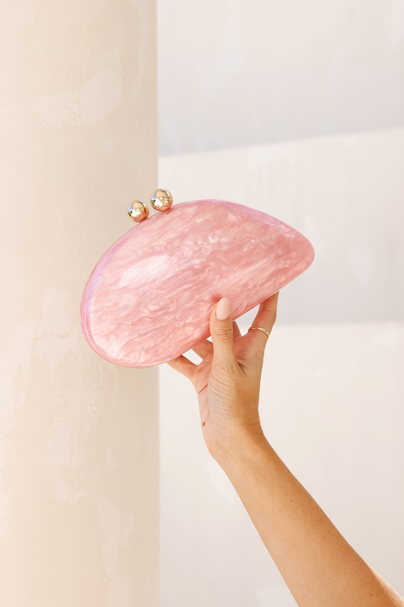 Sea Breeze Clutch Pink