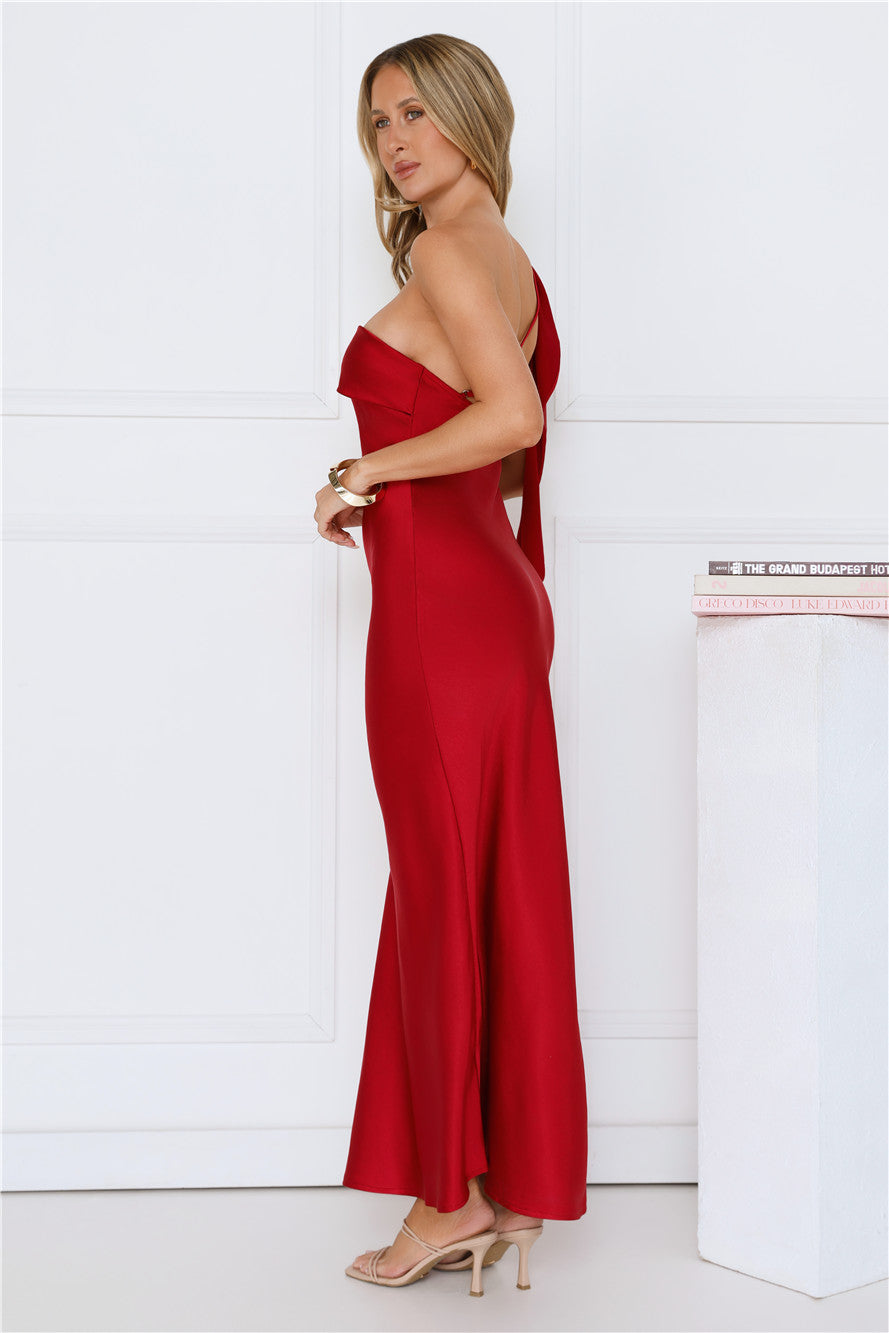 Romantic Tales Satin One Shoulder Maxi Dress Red
