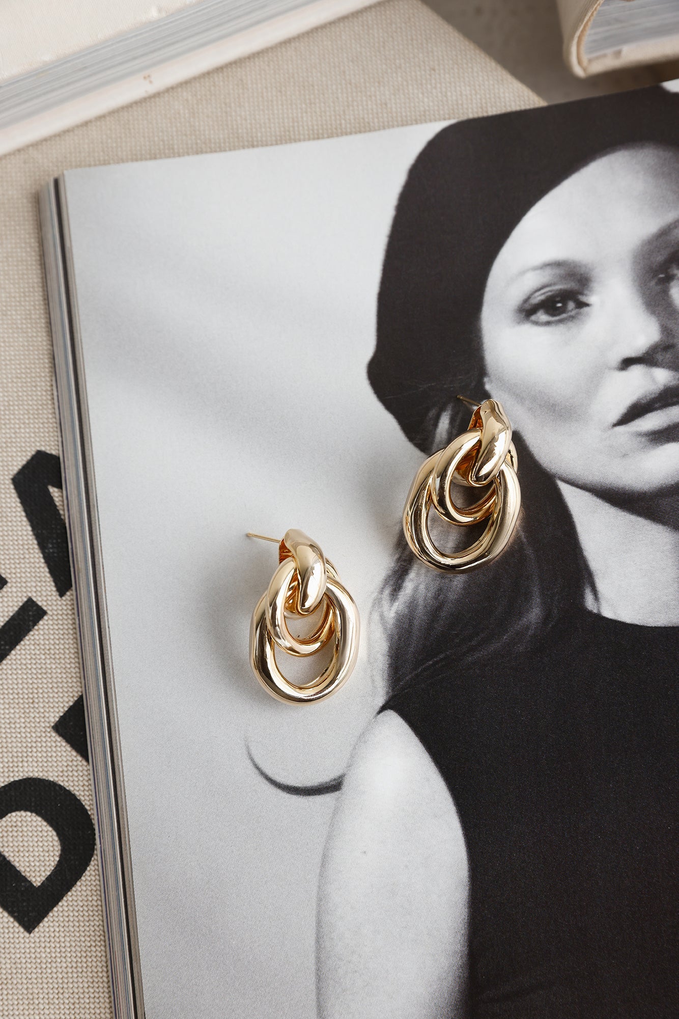 Rosie Earrings Gold