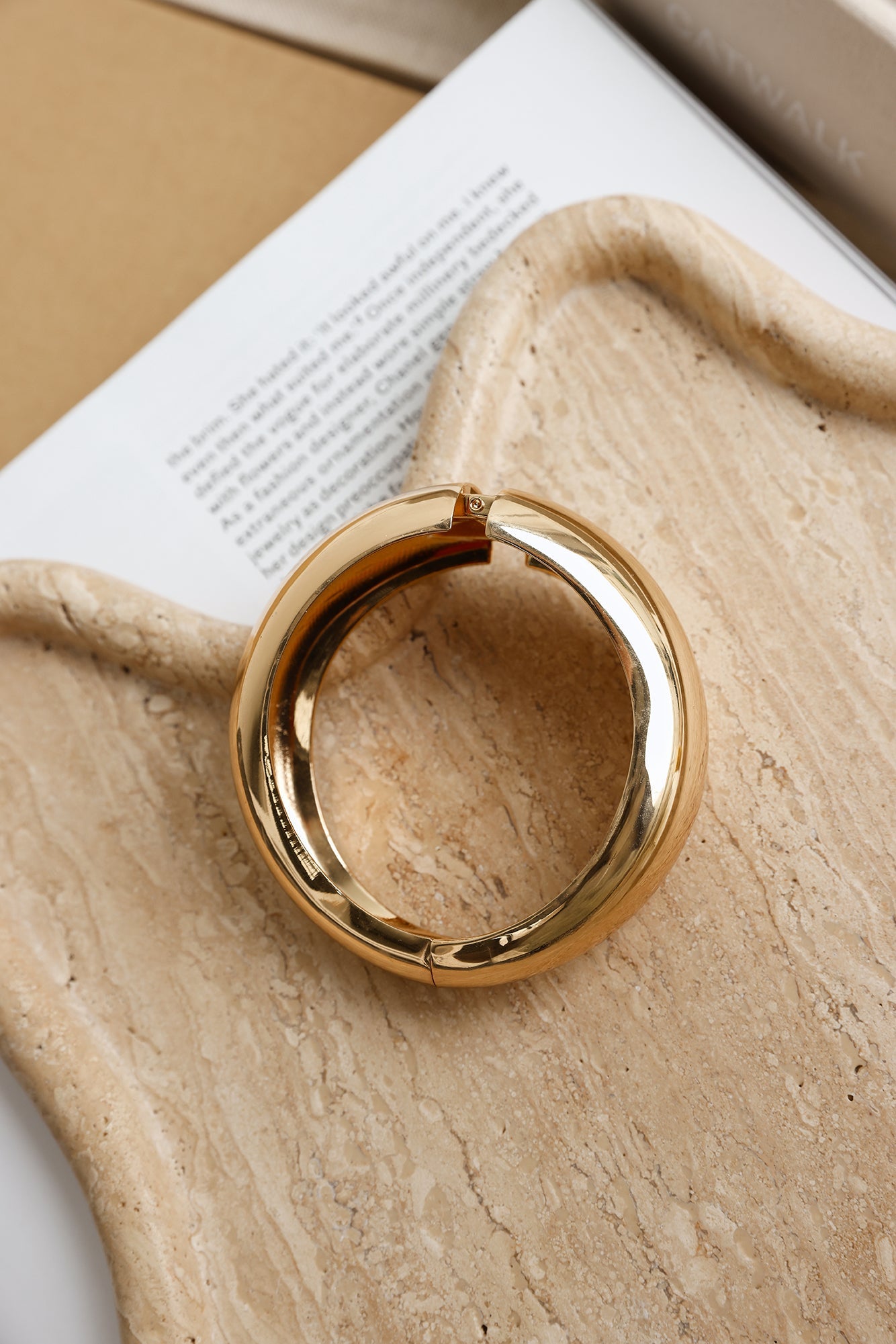 Perfect Piece Bangle Gold