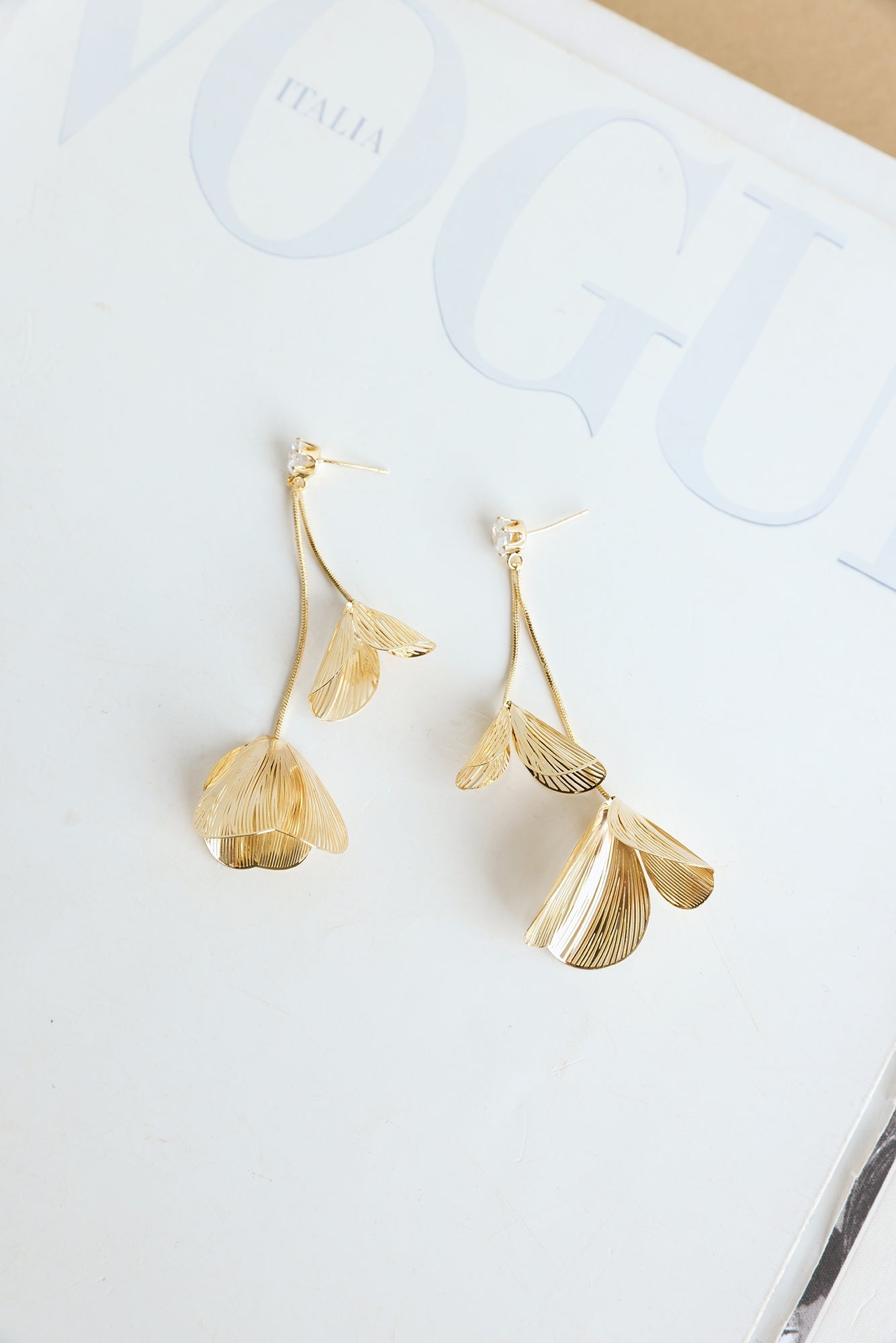 Petals In The Rain Earrings Gold
