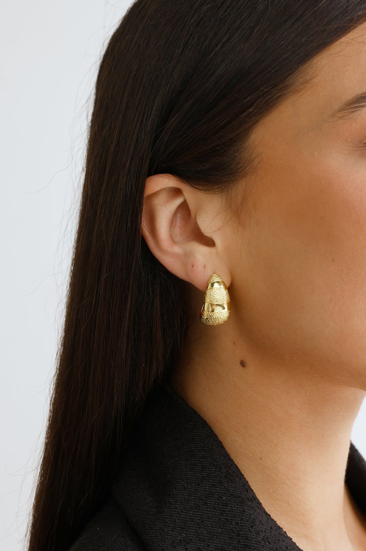 Power Moves Earrings Gold