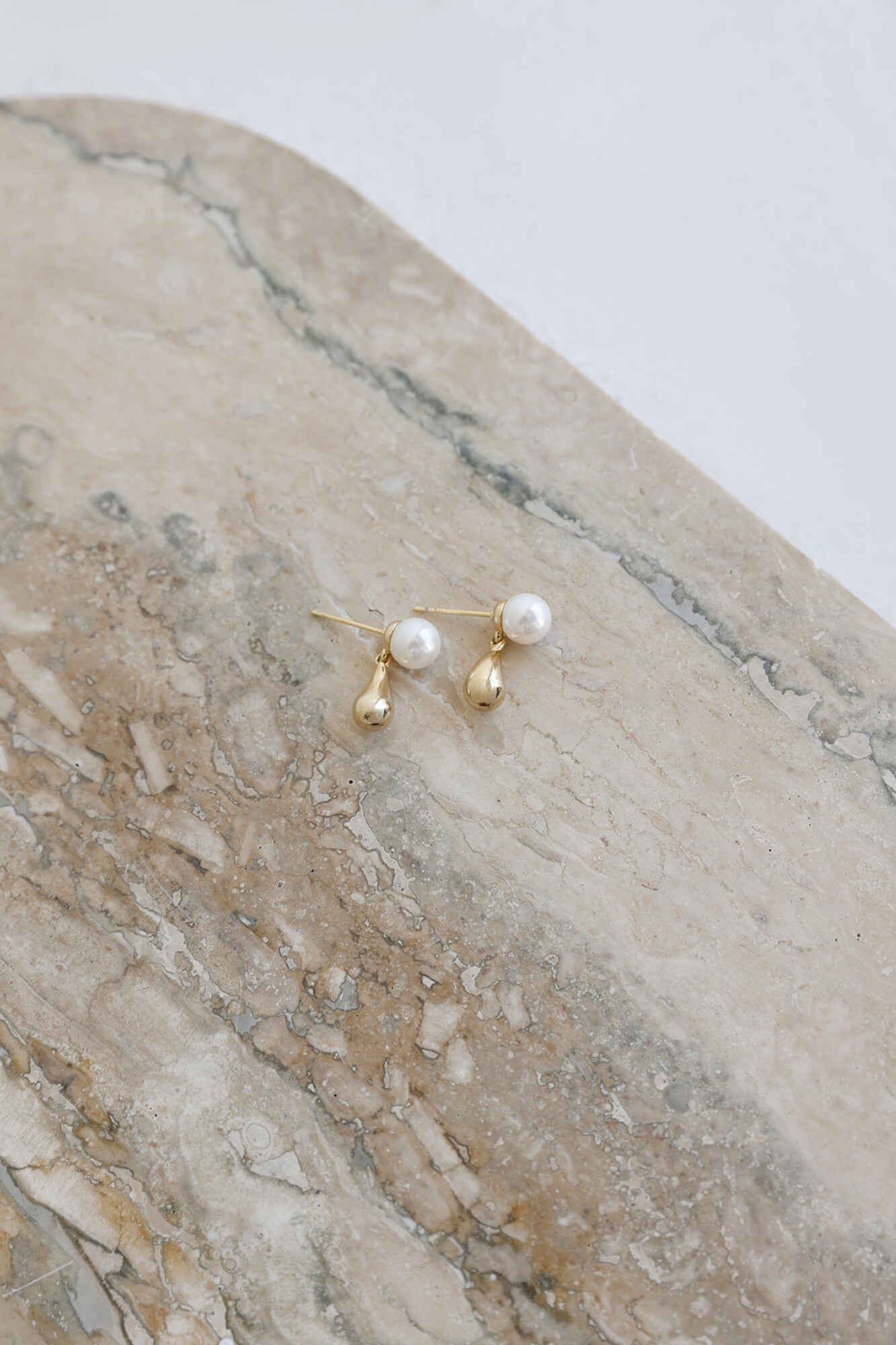 Valencia Earrings Gold
